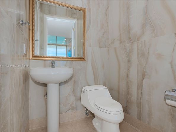 18101 Collins Ave PH5104, Sunny Isles Beach FL 33160