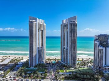 18101 Collins Ave