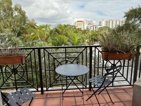 101 Sidonia Ave 301, Coral Gables FL 33134