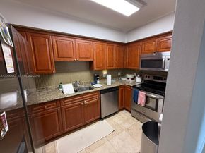 101 Sidonia Ave 301, Coral Gables FL 33134