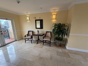 101 Sidonia Ave 301, Coral Gables FL 33134