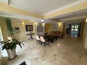 101 Sidonia Ave 301, Coral Gables FL 33134