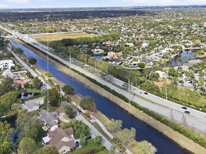 431 S Old Hiatus Rd, Plantation FL 33325