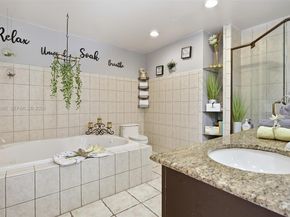 431 S Old Hiatus Rd, Plantation FL 33325