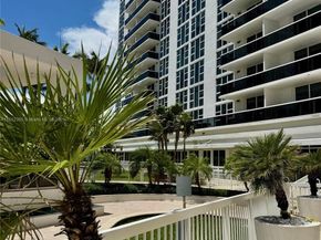 10275 Collins Ave 316, Bal Harbour FL 33154