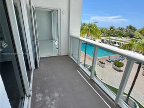 10275 Collins Ave 316, Bal Harbour FL 33154