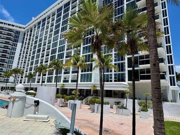 10275 Collins Ave 316, Bal Harbour FL 33154