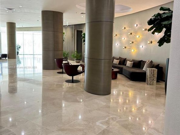 10275 Collins Ave 316, Bal Harbour FL 33154