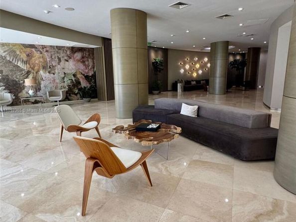 10275 Collins Ave 316, Bal Harbour FL 33154