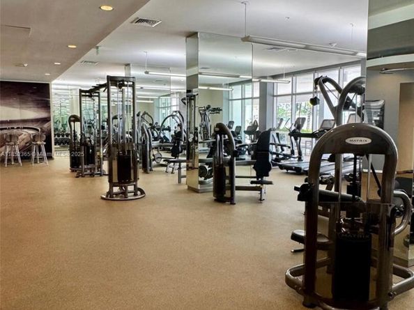 10275 Collins Ave 316, Bal Harbour FL 33154