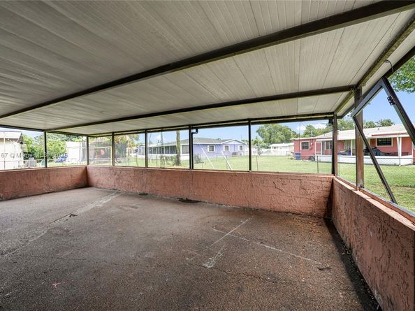 20401 NW 22nd Ave, Miami Gardens FL 33056