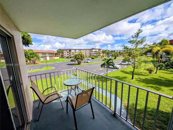 3061 NW 47th Ter 226A, Lauderdale Lakes FL 33313