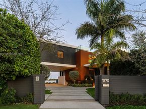 1270 NE 82nd St, Miami FL 33138