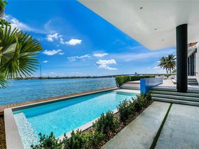 1270 NE 82nd St, Miami FL 33138