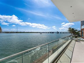 1270 NE 82nd St, Miami FL 33138