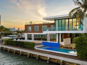 1270 NE 82nd St, Miami FL 33138