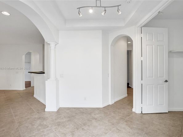 2757 Center Court Drive 120, Weston FL 33332