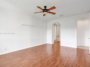 2757 Center Court Drive 120, Weston FL 33332