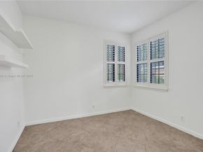 2757 Center Court Drive 120, Weston FL 33332