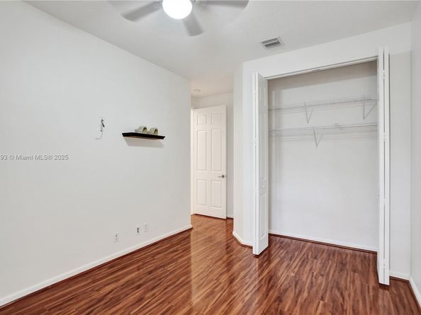 2757 Center Court Drive 120, Weston FL 33332