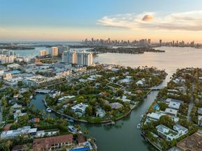 2121 Regatta Ave, Miami Beach FL 33140
