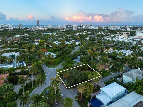 2121 Regatta Ave, Miami Beach FL 33140