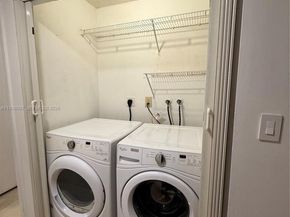 19926 NW 67th Pl, Hialeah FL 33015