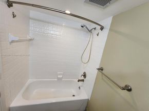 309 NW 95th Ave 309, Plantation FL 33324