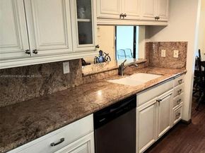 309 NW 95th Ave 309, Plantation FL 33324