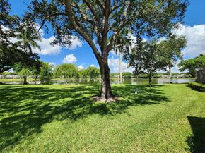 309 NW 95th Ave 309, Plantation FL 33324