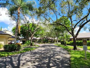 309 NW 95th Ave 309, Plantation FL 33324