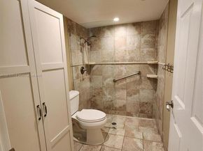 309 NW 95th Ave 309, Plantation FL 33324