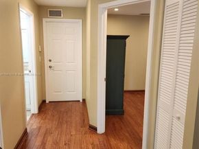 309 NW 95th Ave 309, Plantation FL 33324