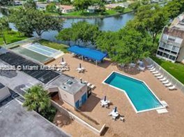 9070 Lime Bay Blvd 301, Tamarac FL 33321