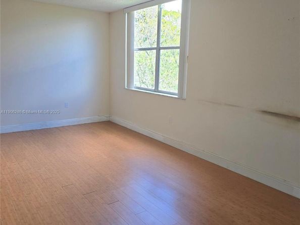 9070 Lime Bay Blvd 301, Tamarac FL 33321