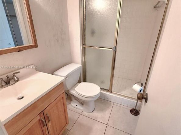 9070 Lime Bay Blvd 301, Tamarac FL 33321