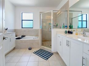 21016 NE 2nd Ct, Miami FL 33179