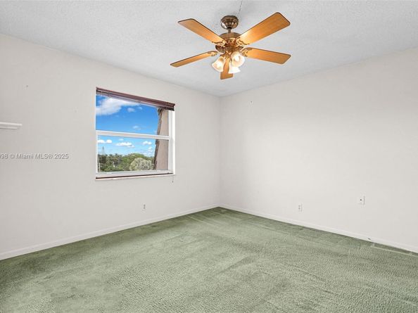 5911 NE 14th Ln 505S, Fort Lauderdale FL 33334