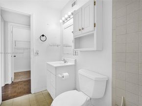 5911 NE 14th Ln 505S, Fort Lauderdale FL 33334