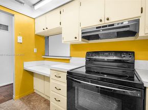 5911 NE 14th Ln 505S, Fort Lauderdale FL 33334