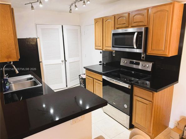7483 SW 82nd St A102, Miami FL 33143