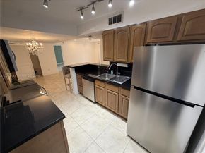 7483 SW 82nd St A102, Miami FL 33143