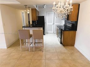 7483 SW 82nd St A102, Miami FL 33143