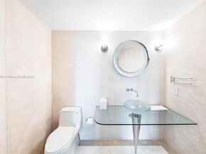 1643 Brickell Ave 3702, Miami FL 33129