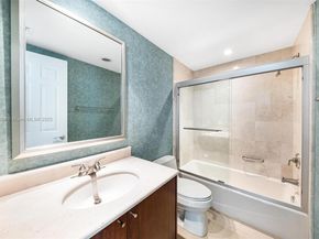 1643 Brickell Ave 3702, Miami FL 33129