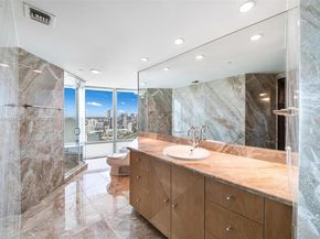1643 Brickell Ave 3702, Miami FL 33129
