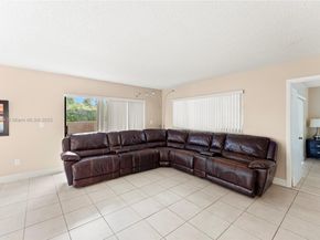 13280 SW 88th Ln 103B, Miami FL 33186
