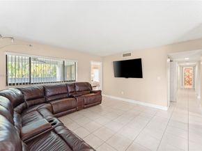 13280 SW 88th Ln 103B, Miami FL 33186