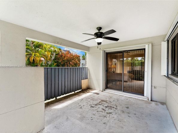 13280 SW 88th Ln 103B, Miami FL 33186
