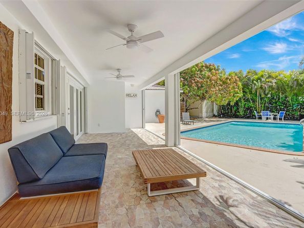 6810 SW 51 St., Miami FL 33155